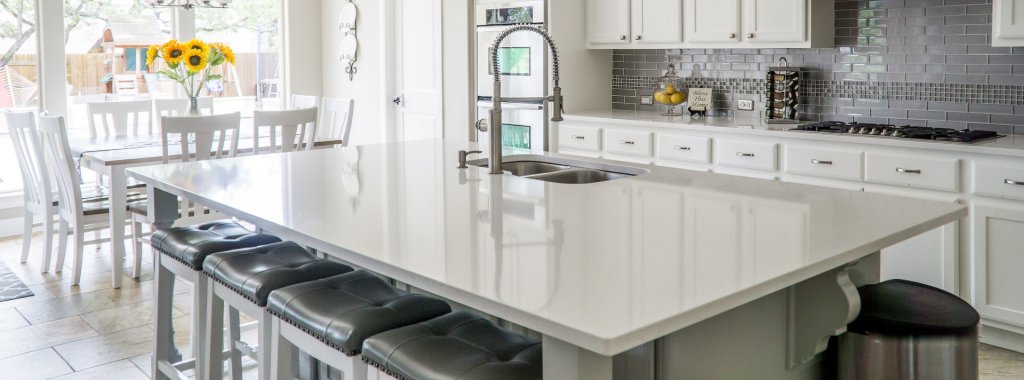 Insufficient worktop space.